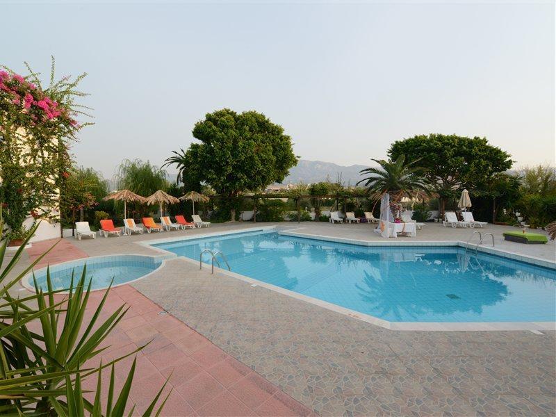 Aparthotel Golden Sun Tigaki Exterior foto